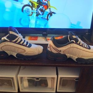 Nike Air Max Tailwind IV SE Phantom